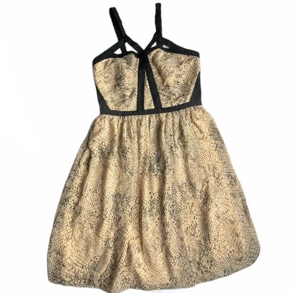 NWT Coast Women's Snake Print Floaty Strappy Fit & Flare Dress Blush Pink Size 4 - Picture 6 of 12